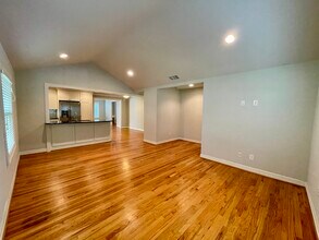 3716 Collinwood Ave in Fort Worth, TX - Foto de edificio - Building Photo