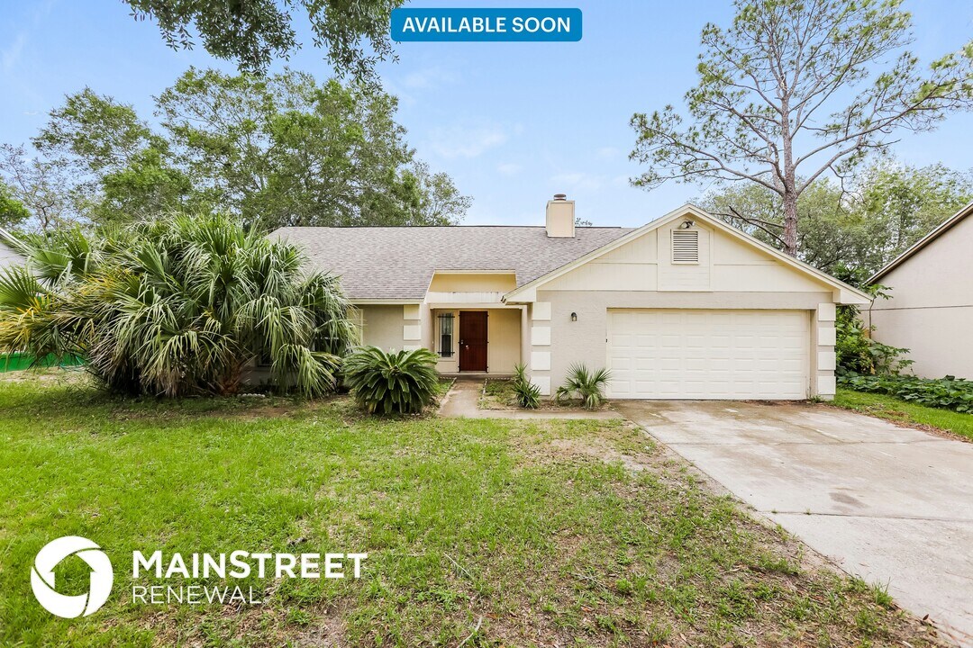 2767 Silver Ridge Dr in Orlando, FL - Building Photo