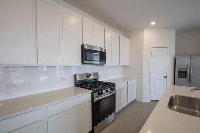 209 Twilight Breeze Wy in Hutto, TX - Foto de edificio - Building Photo