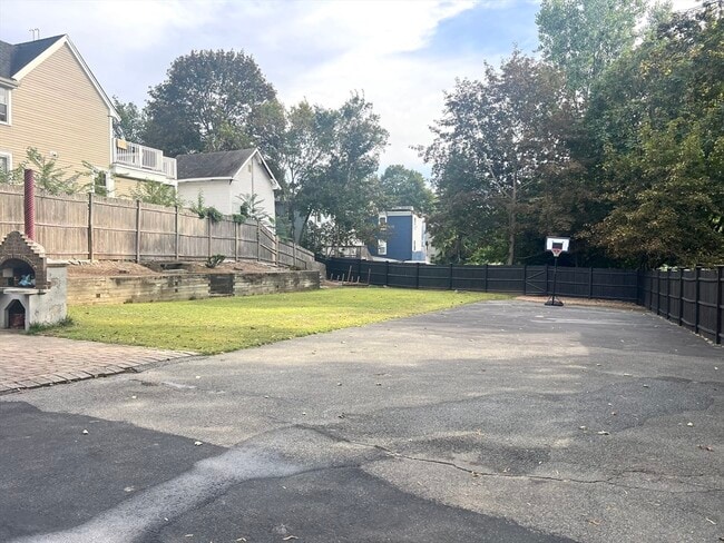 79 Franklin St in Stoneham, MA - Building Photo - Building Photo