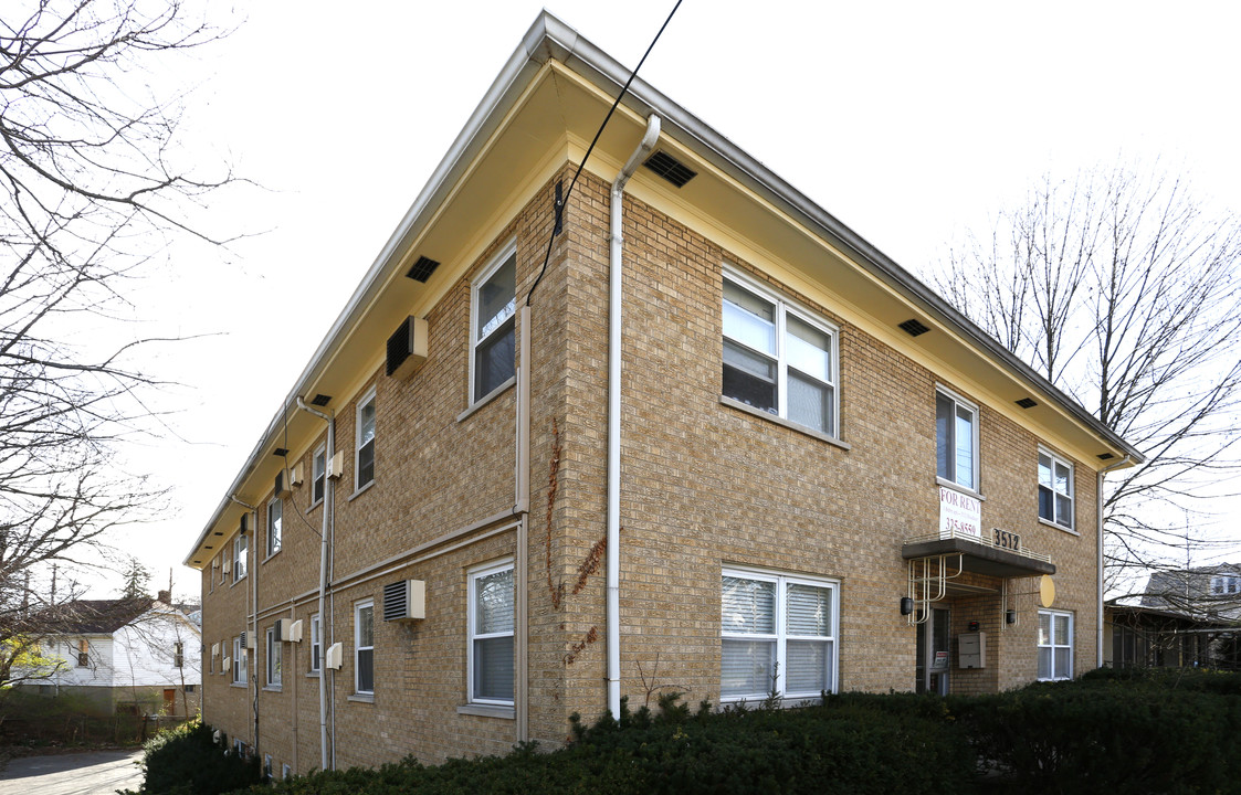 3512 Boudinot Ave in Cincinnati, OH - Building Photo