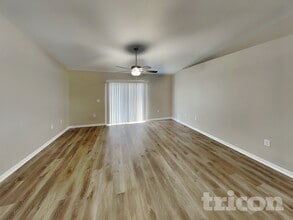 339 Squires Grove Dr in Winter Haven, FL - Foto de edificio - Building Photo