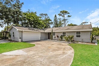 1005 Park Dr in Casselberry, FL - Building Photo - Building Photo