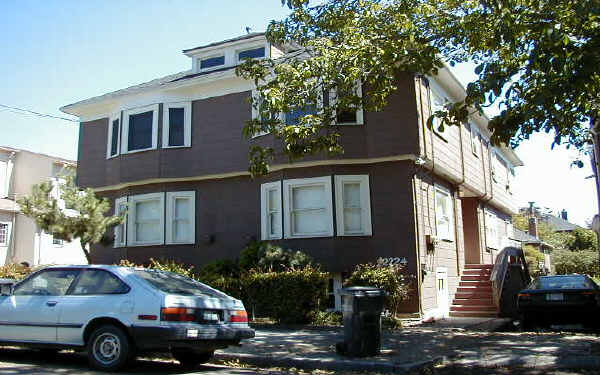 2224 Parker St in Berkeley, CA - Foto de edificio - Building Photo
