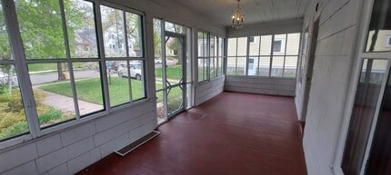 4236 Washburn Ave S in Minneapolis, MN - Building Photo - Building Photo