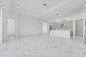 13908 Vivant Dr in Palm Beach Gardens, FL - Building Photo - Building Photo