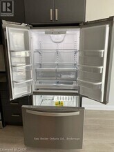 7895 Jane St in Vaughan, ON - Building Photo - Building Photo