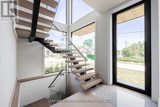 739 Ebony Ave in Mississauga, ON - Building Photo - Building Photo