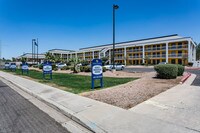 Siegel Suites Phoenix Apartments