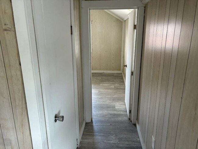 2410 N Hwy 25 W in Williamsburg, KY - Building Photo - Building Photo