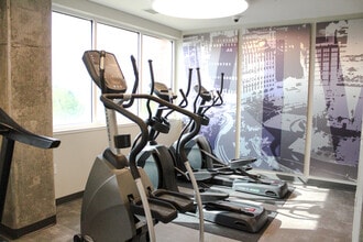 Vivio on Tenth in Indianapolis, IN - Building Photo - Building Photo