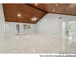 6318 Firestone Pkwy in San Antonio, TX - Building Photo - Building Photo