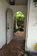 318 S J St in Lake Worth Beach, FL - Foto de edificio - Building Photo