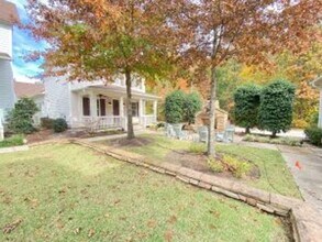 303 Newport Hill Ln in Lexington, SC - Building Photo - Building Photo