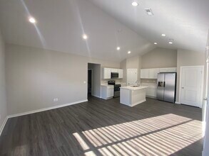 3239 Cedar Downs St in Wichita, KS - Building Photo - Building Photo