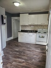 548 Beech St in Lansing, MI - Building Photo - Building Photo