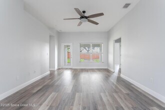 2410 Bridgeport Cir in Rockledge, FL - Building Photo - Building Photo