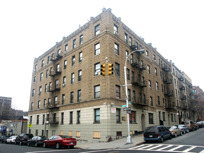 2151-2155 Morris Ave in Bronx, NY - Building Photo - Building Photo