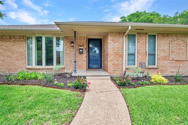 7641 El Pensador Dr in Dallas, TX - Building Photo - Building Photo