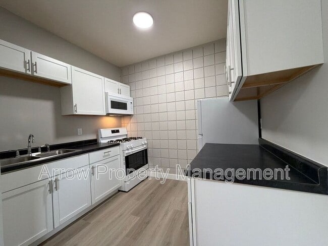 property at 867 N 26th St
