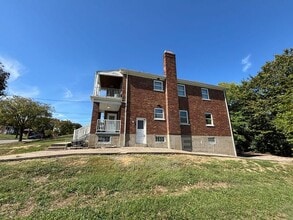 1740 Carrahen Ave in Cincinnati, OH - Building Photo - Building Photo
