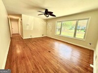 550 Oriole Dr SE in Marietta, GA - Building Photo - Building Photo