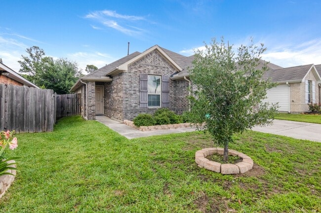 7006 Whitlow Wonder Ln in Houston, TX - Building Photo - Building Photo