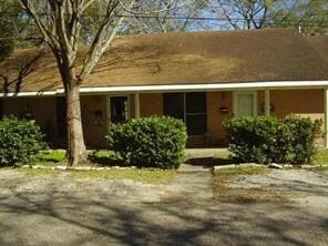 property at 615 Sunset Ln