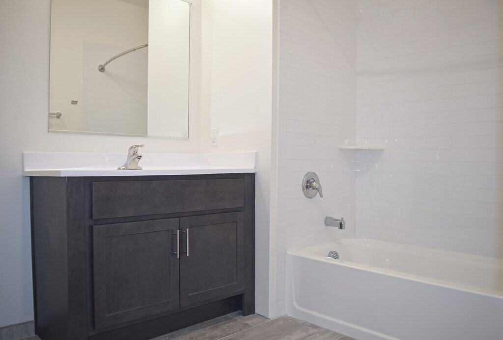 The Willows at Hartford Road Apartments in Medford, NJ