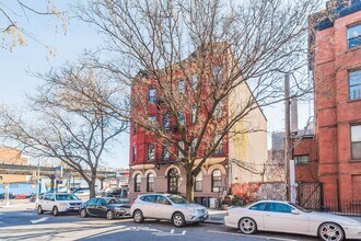 55 Brooklyn Ave in Brooklyn, NY - Building Photo - Building Photo