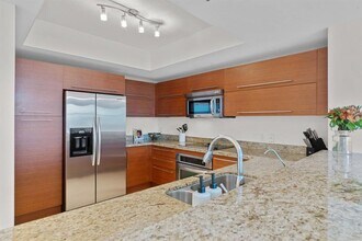 2641 N Flamingo Rd, Unit 901N in Sunrise, FL - Building Photo - Building Photo