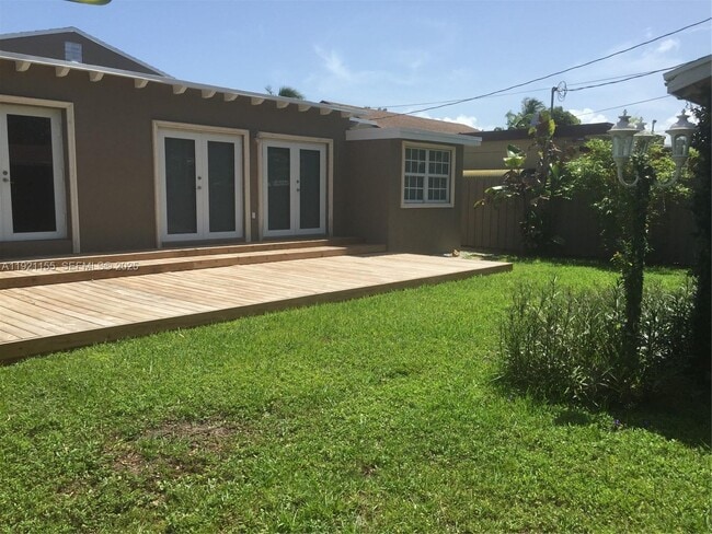 1831 SW 17th Terrace in Miami, FL - Building Photo - Building Photo