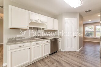 1679 Chesterwood Dr in Rockwall, TX - Building Photo - Building Photo