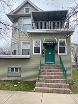 636 S 13th Ave in Maywood, IL - Building Photo