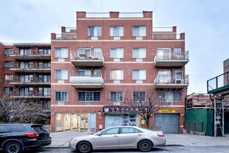 13939 35th Ave in Flushing, NY - Building Photo - Building Photo