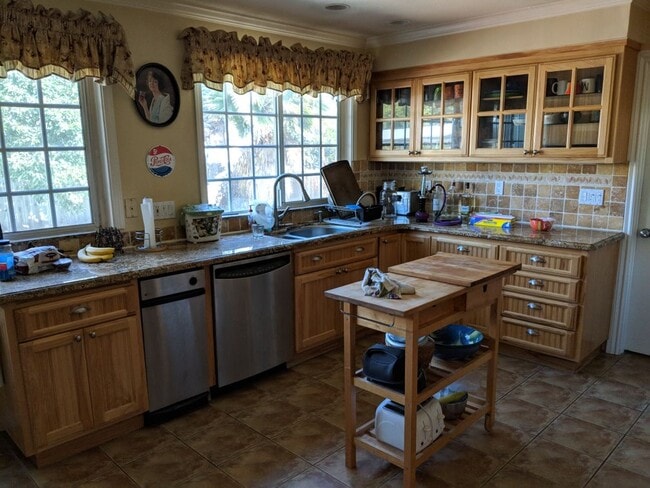 742 Jacob Ct in Napa, CA - Foto de edificio - Building Photo