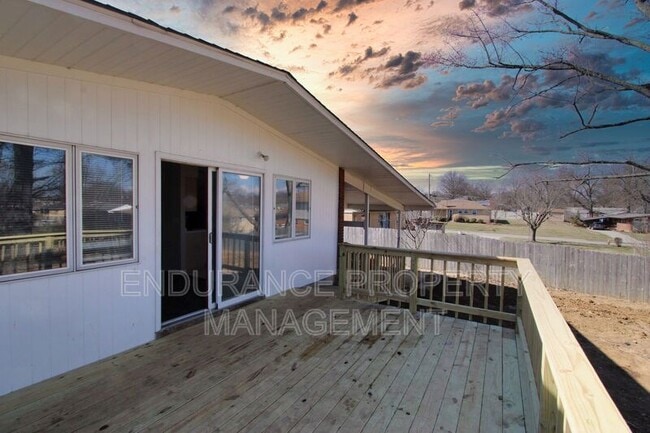 property at 3130 Balsamridge Dr