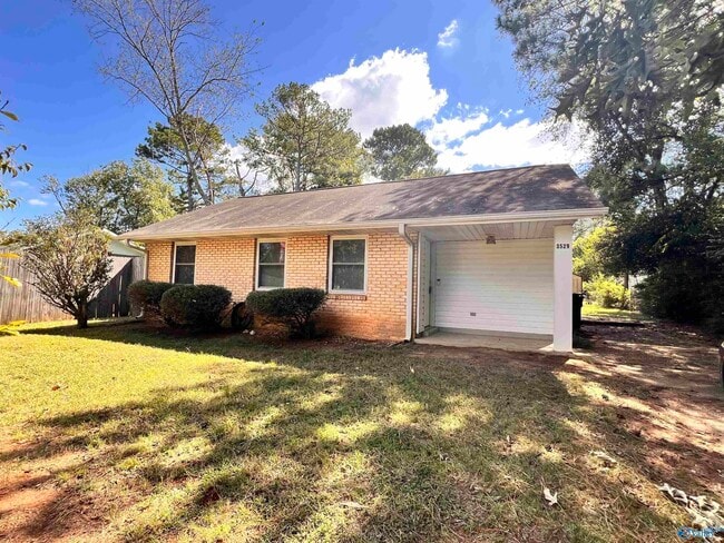 3529 Bermuda Rd SW in Huntsville, AL - Building Photo - Building Photo