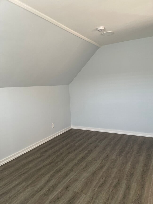 property at 1 Southmead Rd
