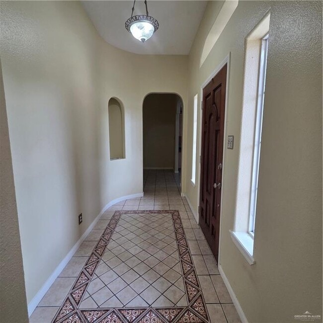 20 Crosswinds Cir in Weslaco, TX - Building Photo - Building Photo