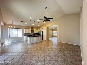 14410 S 44th St in Phoenix, AZ - Building Photo - Building Photo