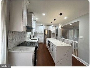 2813 Gwynnview Rd in Baltimore, MD - Building Photo - Building Photo