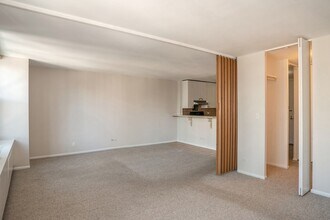 400 E Randolph St, Unit 3712 in Chicago, IL - Foto de edificio - Building Photo