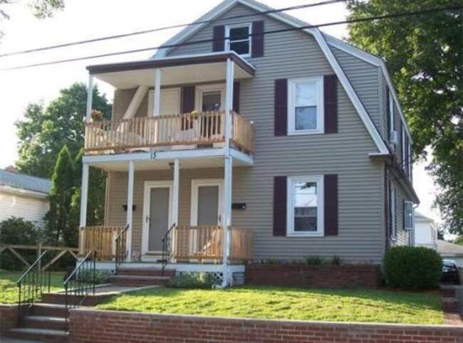 13 Nickerson Rd, Unit 13 Nickerson apt 2