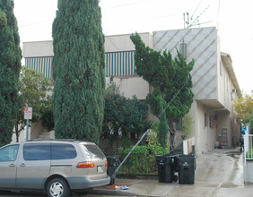 4360 Prospect Ave in Los Angeles, CA - Building Photo - Building Photo