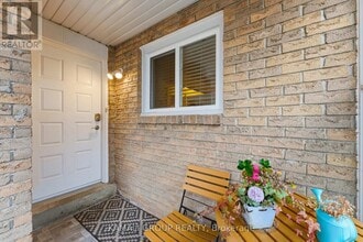 112 Kersey Crescent in Richmond Hill, ON - Building Photo - Building Photo