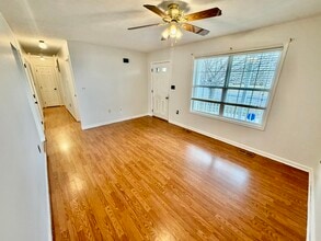 60 Jetta Cir in Martinsburg, WV - Building Photo - Building Photo