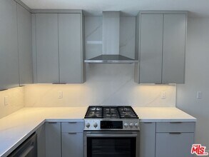 7808 Truxton Ave in Los Angeles, CA - Building Photo - Building Photo