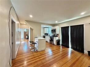 24 Chaplin St in Pawtucket, RI - Building Photo - Building Photo