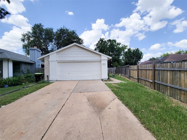 17706 Glenhagen Ct